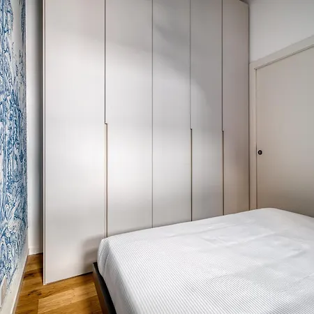 Joivy Modern 1-bedroom Flat In Apartment *