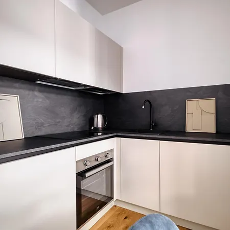 Joivy Modern 1-bedroom Flat In * Μιλάνο